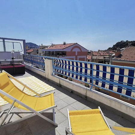 SMARTBNB - Dernier étage - Terrasse à ciel ouvert - Garibaldi Nizza Esterno foto
